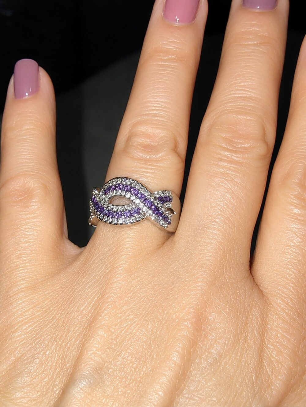 NWT Bomb Party "A Twist of Fate" Ring